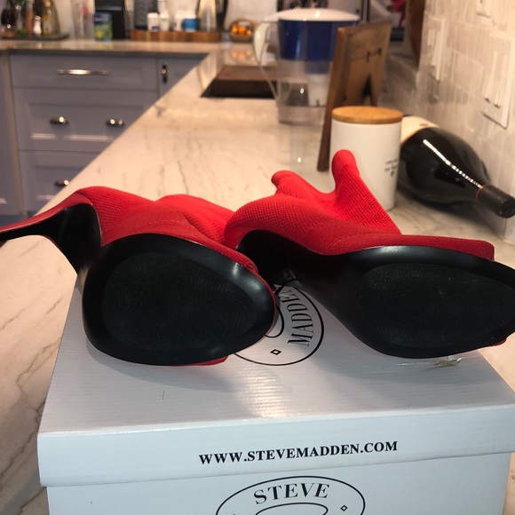 Steve Madden Lifted Cognac Booties - Picture 3 of 5